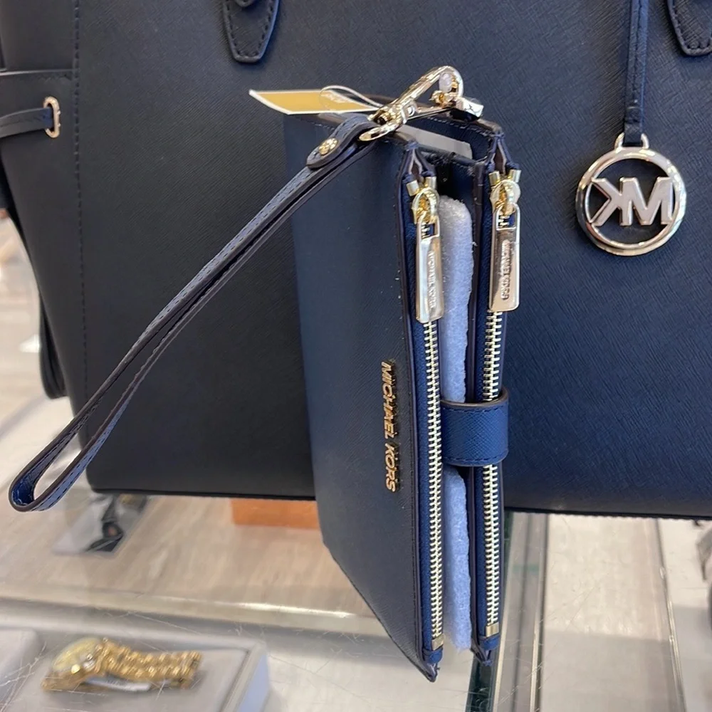 MICHAEL KORS LARGE DOUBLE ZIP WRISTLET WALLET PHONE CASE  Navy  NWT